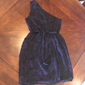 Express: one shoulder dress